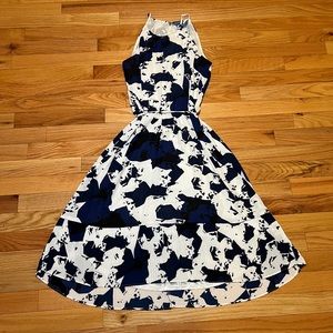 Simply Vera Vera Wang PXS White and Blue Floral High Low Dress